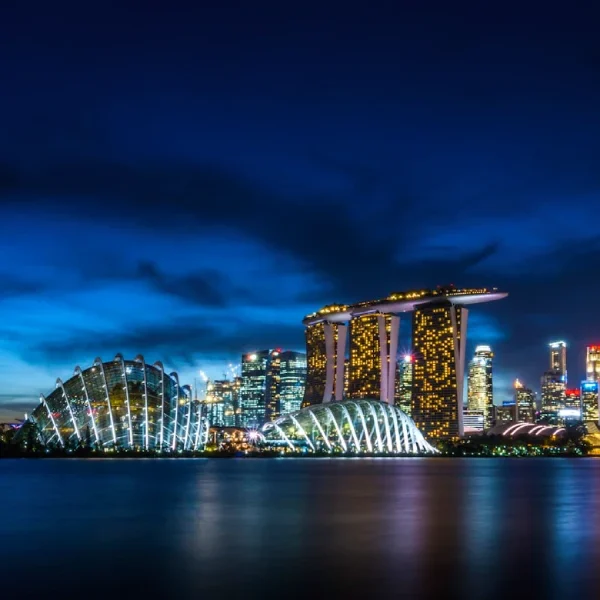 siingapore tanis